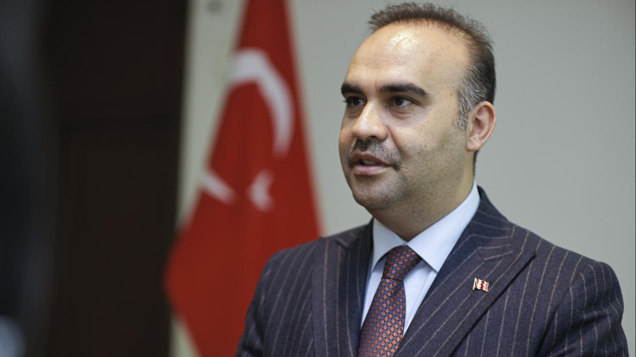 Bakan Kacır: Yerli ve özgün yapay zeka modelleri geliştirilmesinin önünü açacağız