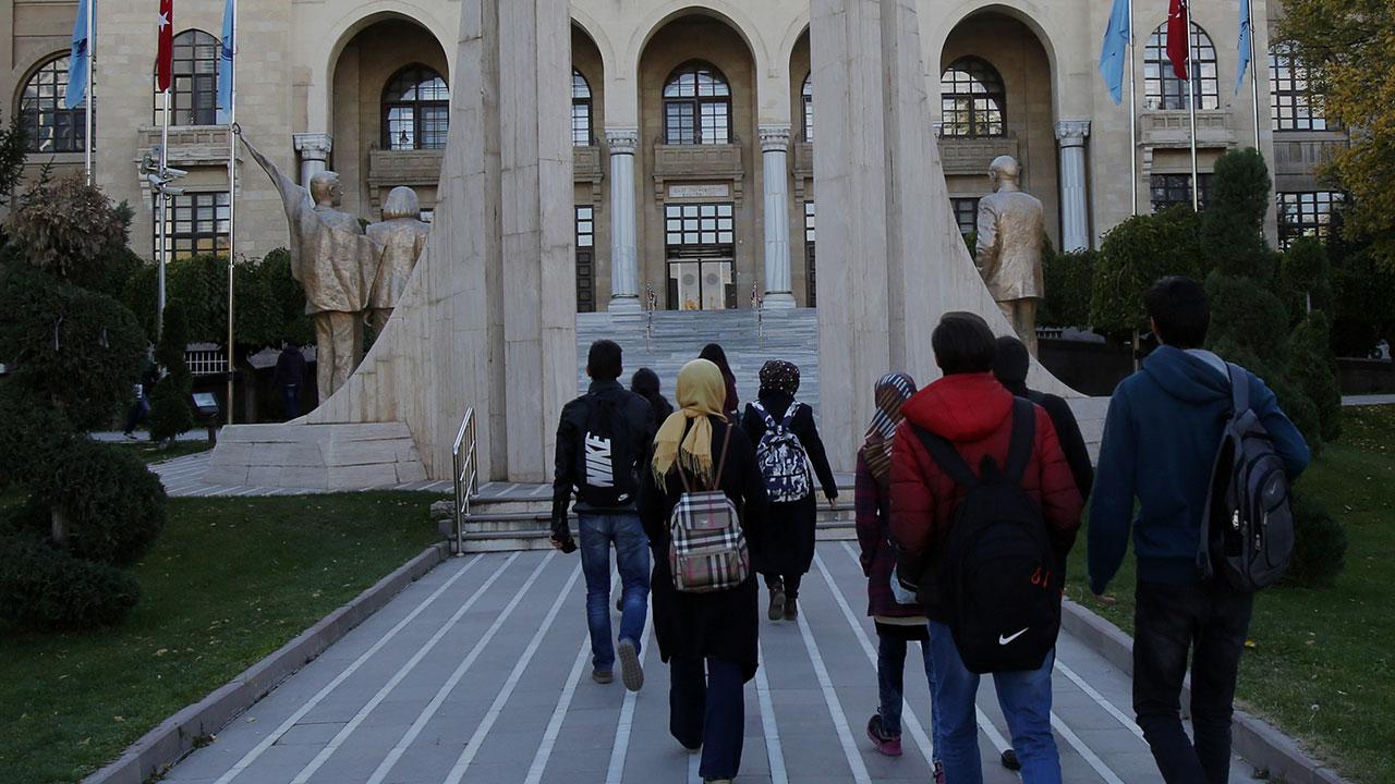 Editör: Aysel YILDIZ | YKS tam puan alanların tercihi mühendislik ve hukuk oldu