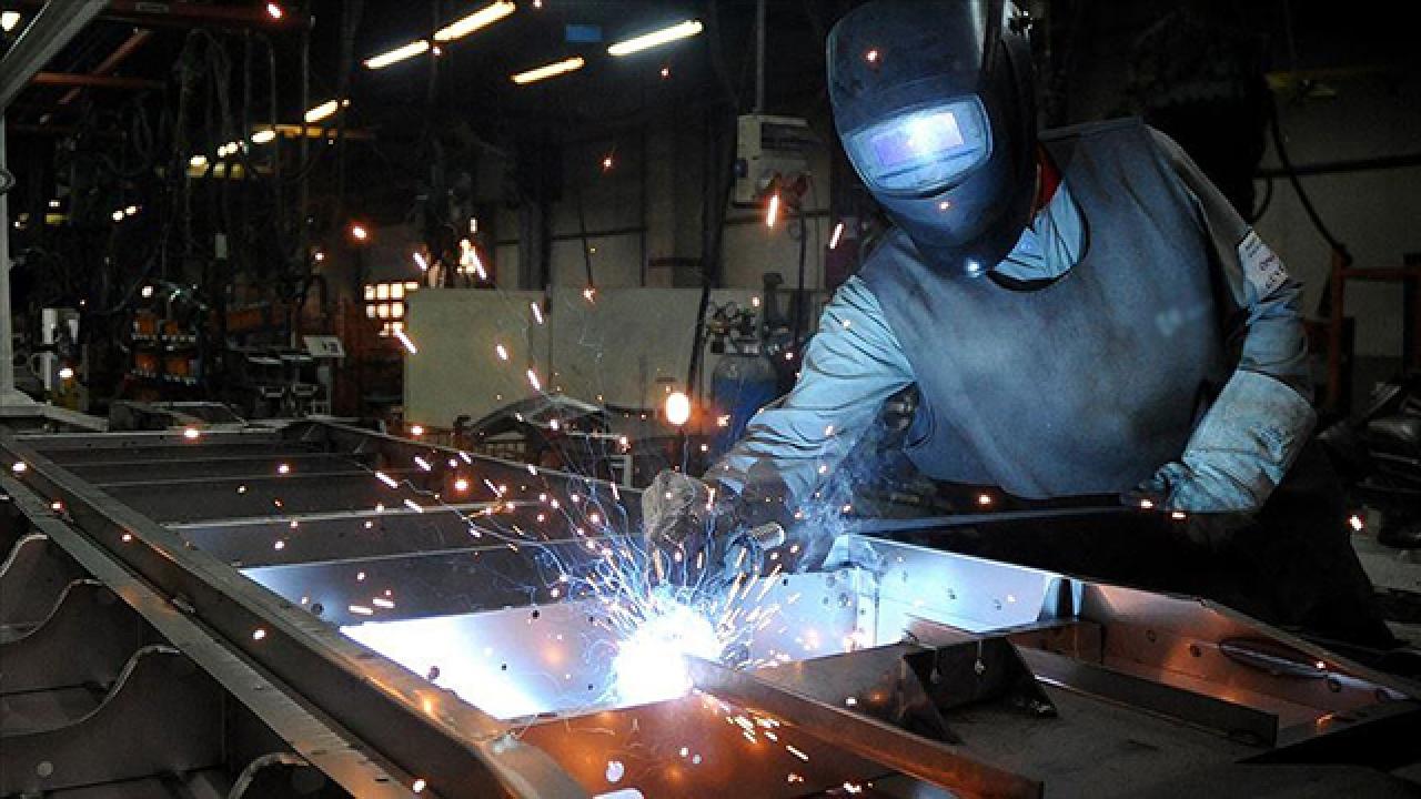 OECD, Türkiye'nin büyüme tahminini yükseltti 150w