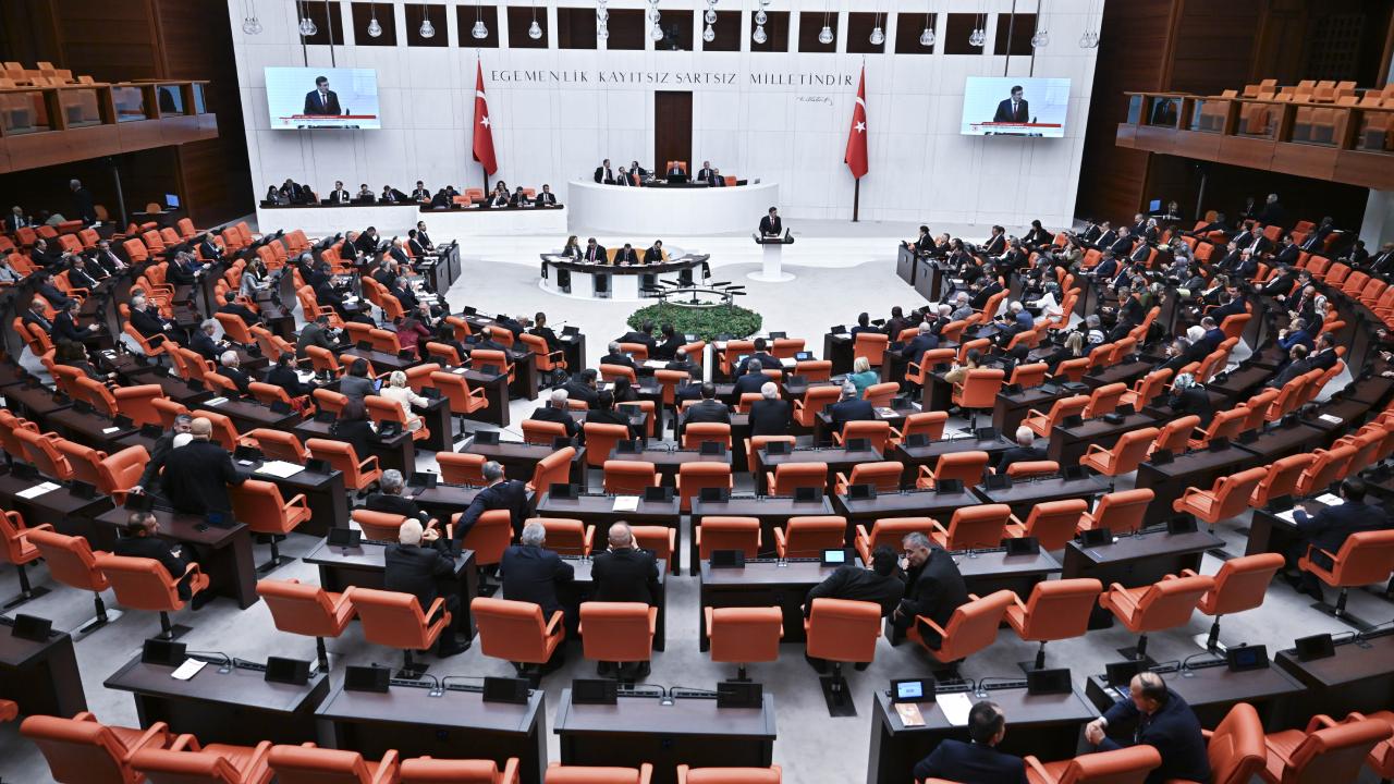 Meclis'te dijital temizlik takibi: Karekod dönemi başlıyor 150w